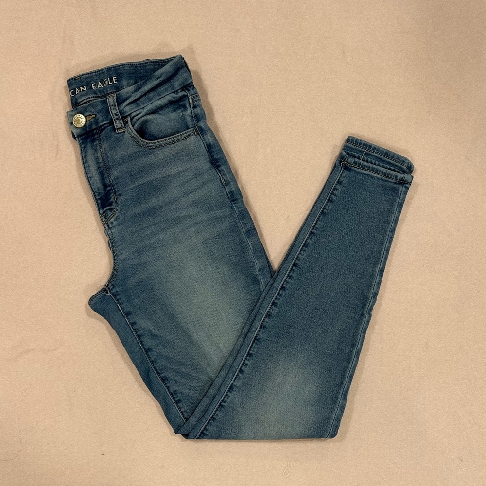 American Eagle Curvy Hi-Rise Jegging